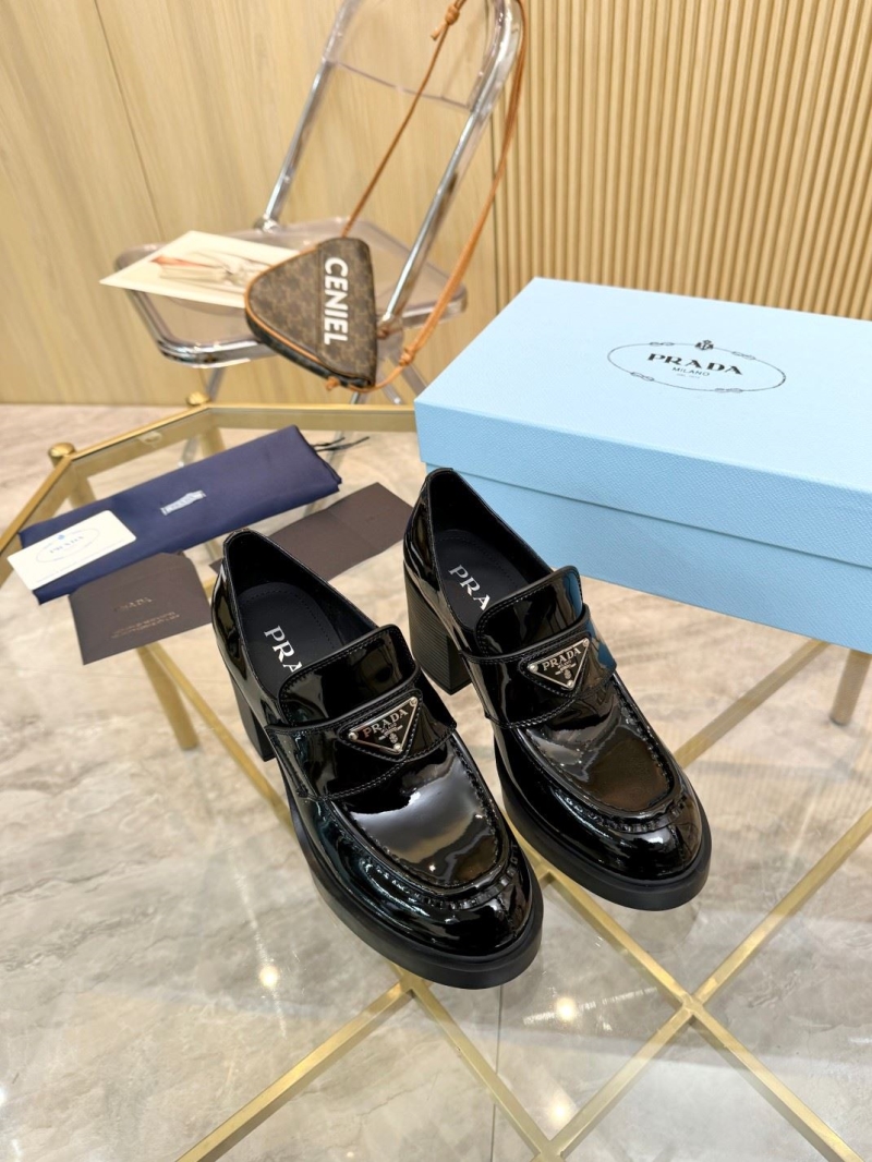 Pra*a heeled shoes